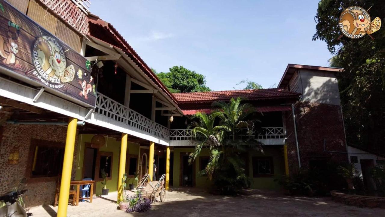 Kep Melting Potes Hotel Exterior photo