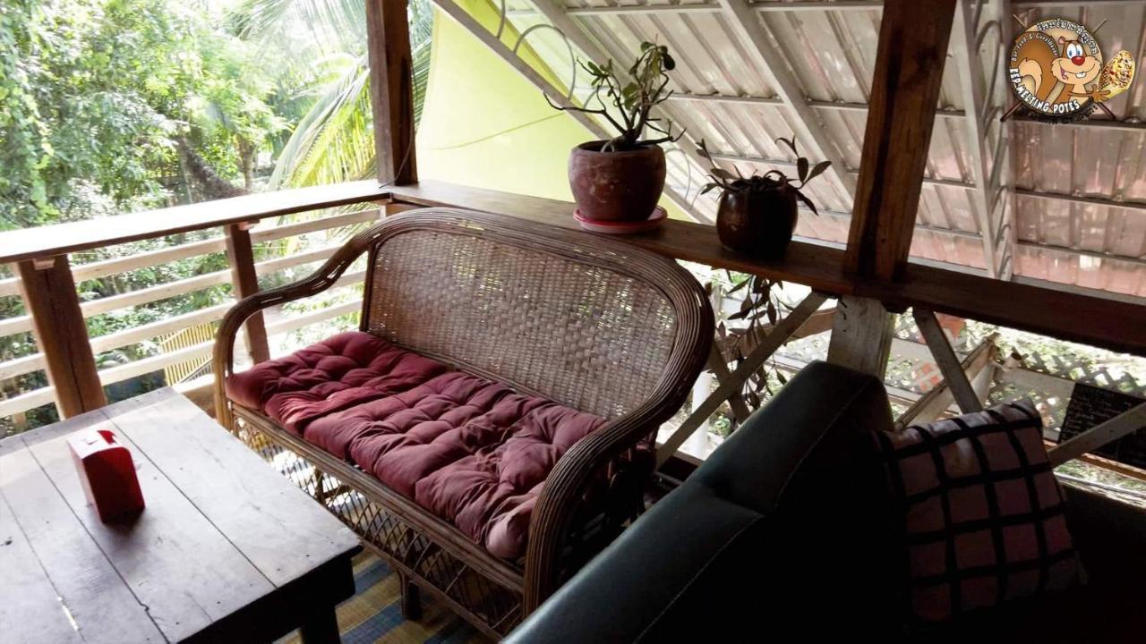Kep Melting Potes Hotel Exterior photo